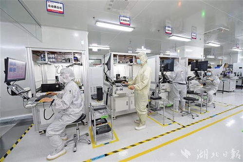 華工科技全力突破“卡脖子”技術(shù)，加速進(jìn)軍教育科技高端領(lǐng)域